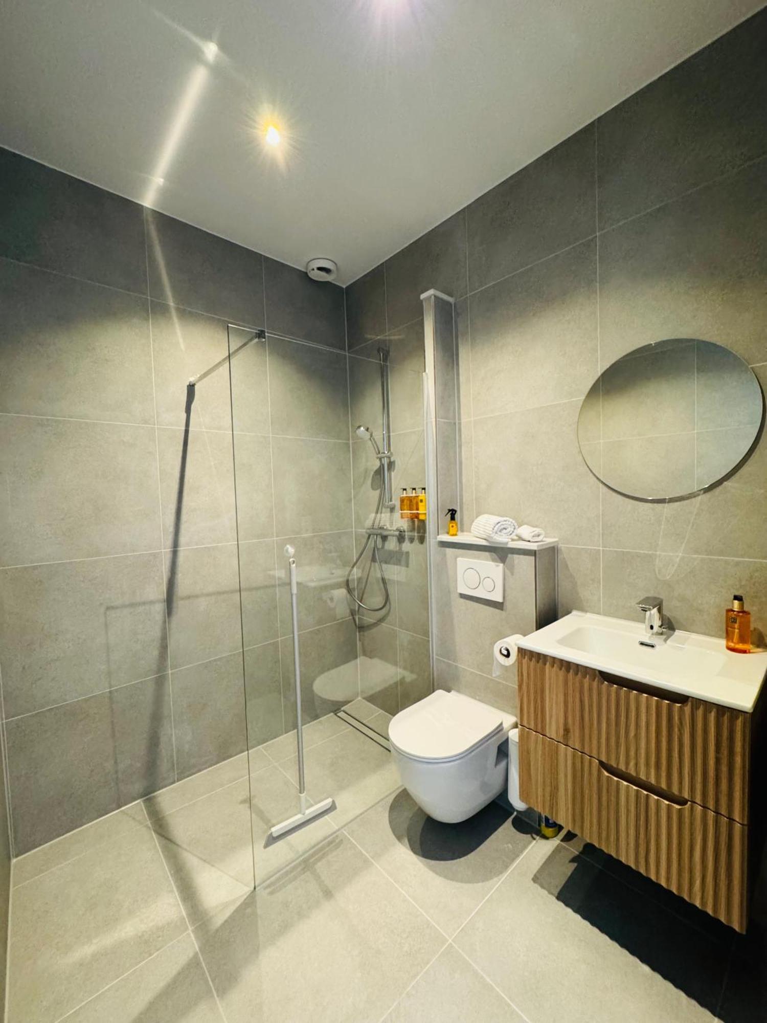 Sunshine Suites Utrecht Luaran gambar